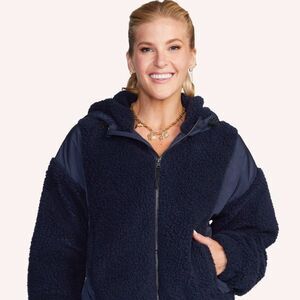 Peloton Women’s Size Medium New Heights Navy Blue Sherpa Hooded Full Zip Jacket